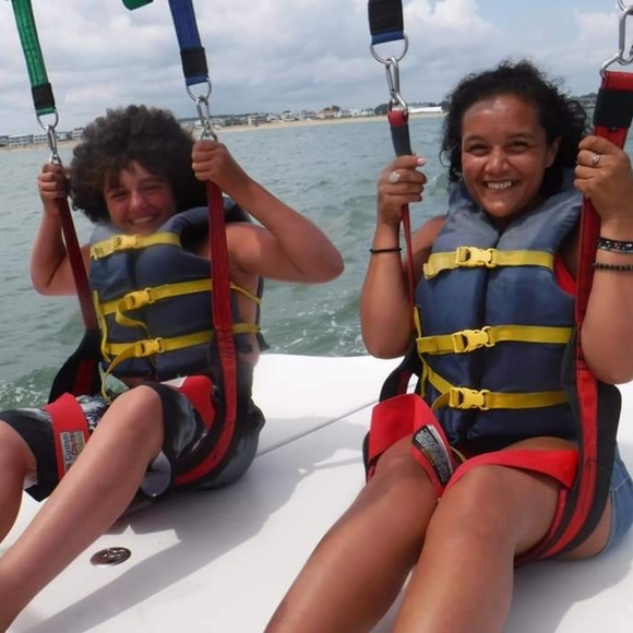 Meet your posher, Rebecca - Picture 4 of 5